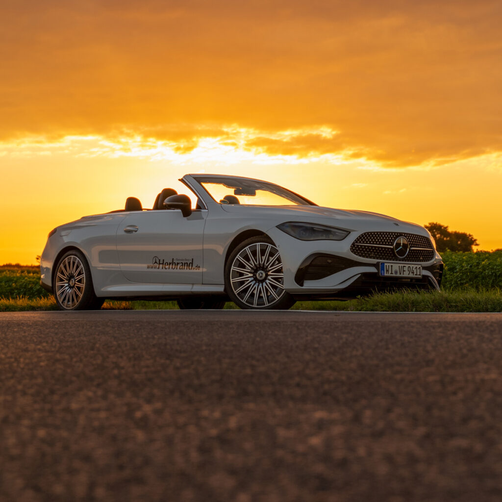 CLE Cabriolet in Landschaft