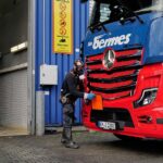 Zwei Mercedes-Herbrand Lkw der Firma Gebr. Bermes Spedition