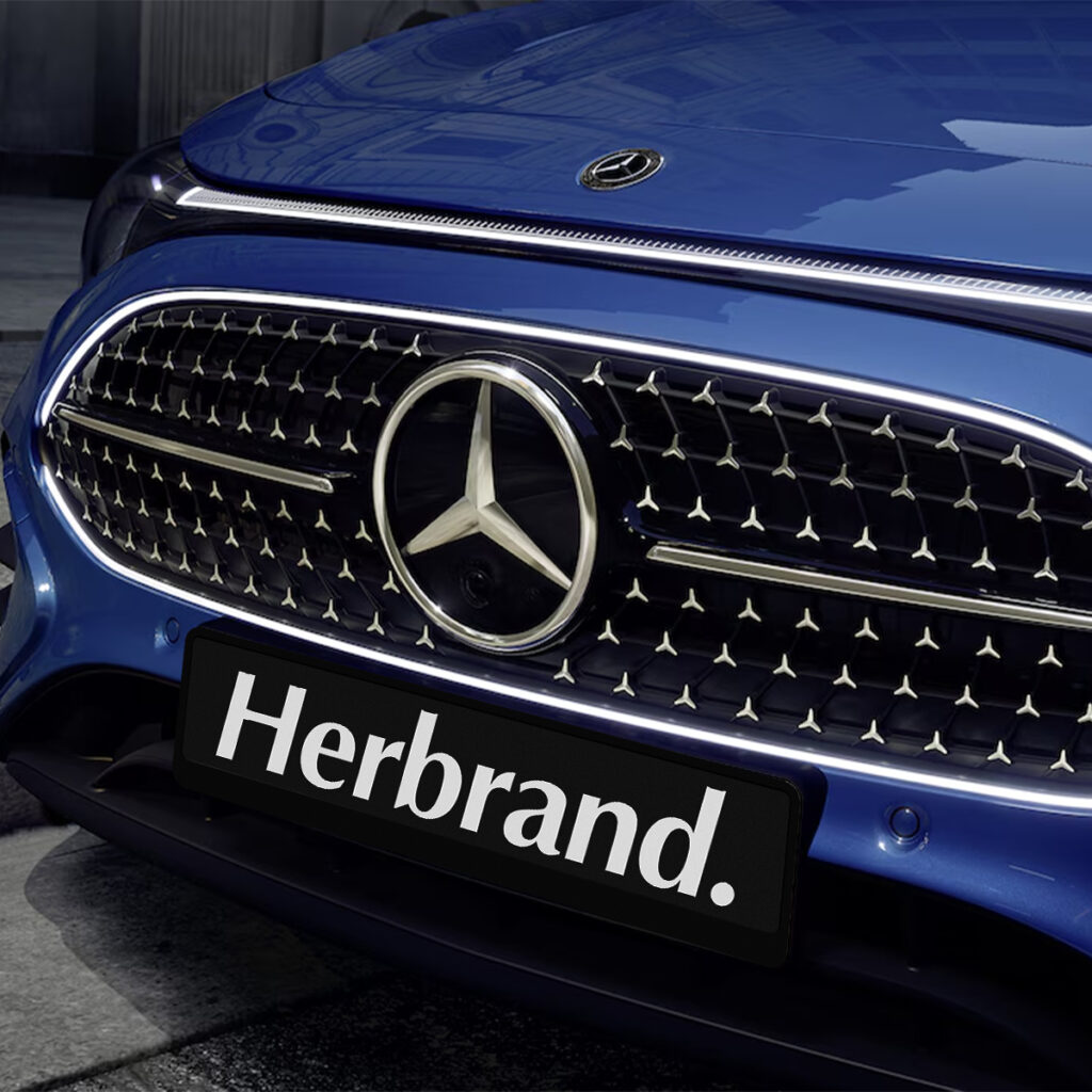 CLA_Shootingbrake_Hybrid_Front