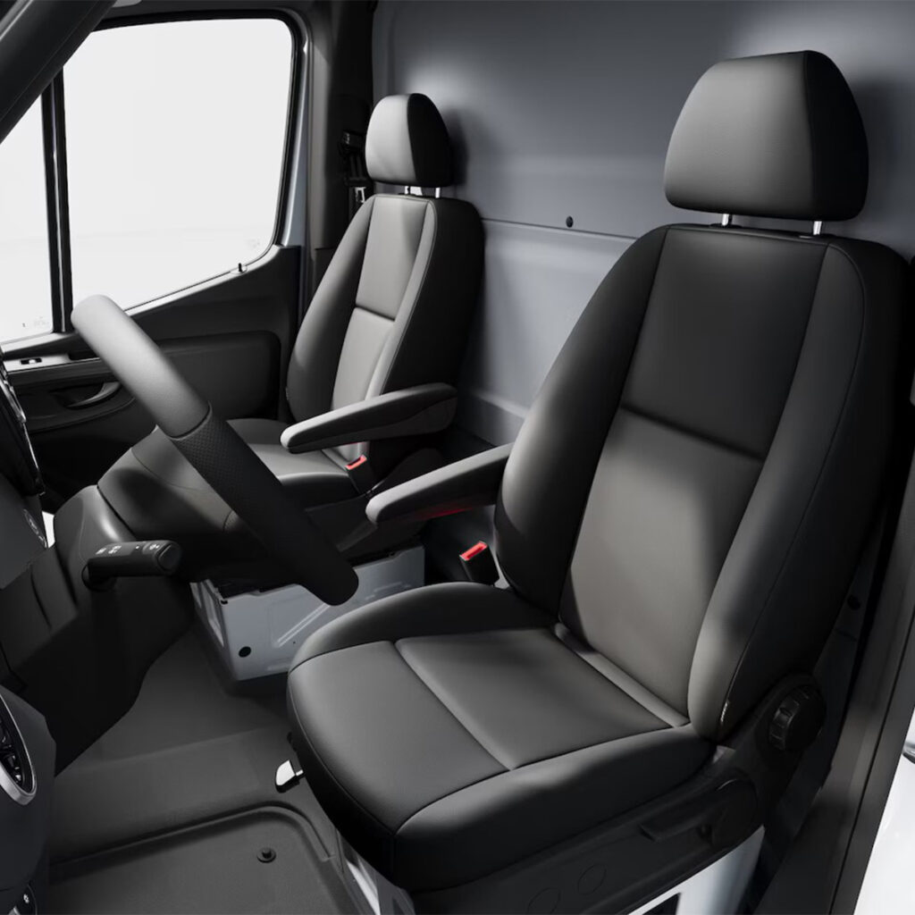 Mercedes-Benz-Sprinter-Kastenwagen-Innenraum