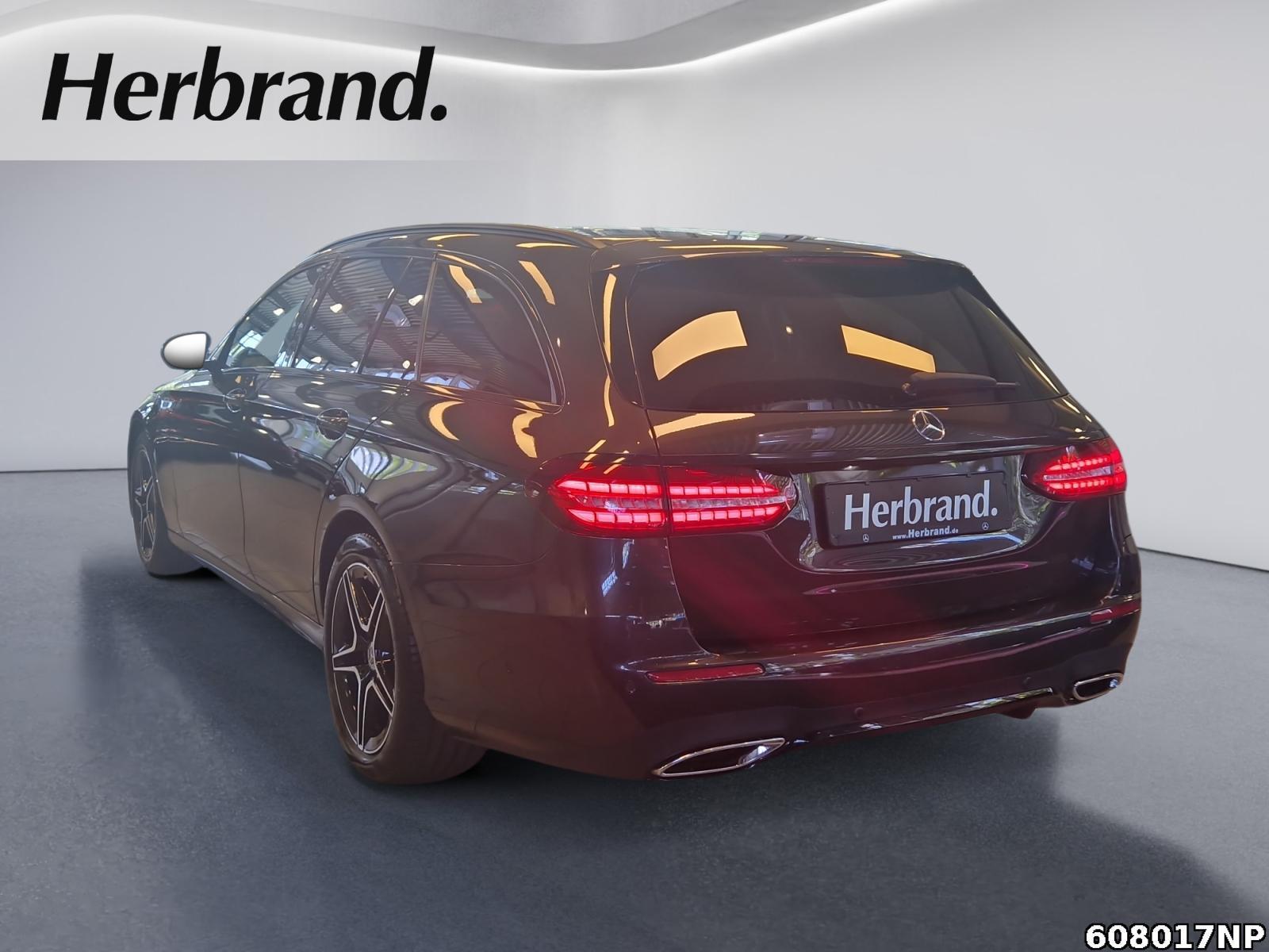 Fahrzeugabbildung Mercedes-Benz E 300 T AMG Multibeam Widescreen Kamera