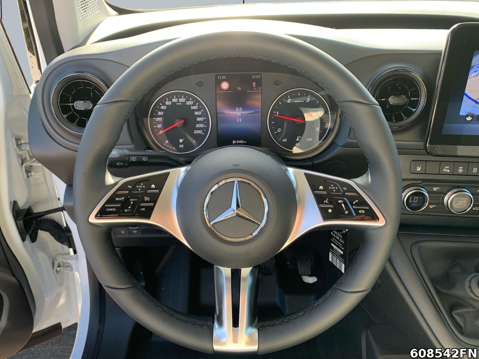 Fahrzeugabbildung Mercedes-Benz Citan Tourer 110 CDI *6G*TEMP*LED*AHK*KLIMA*KAM*
