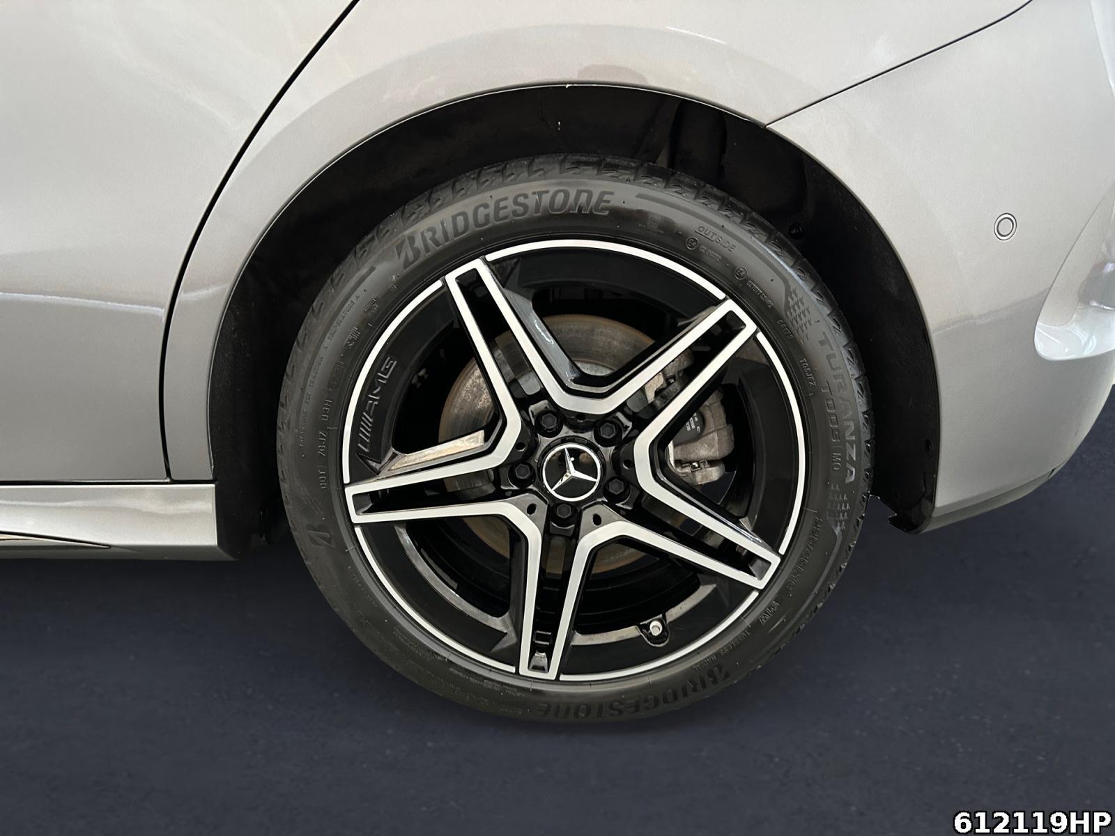 Fahrzeugabbildung Mercedes-Benz B 250 e Edition AMG Line AHK Pano Head-up 360°