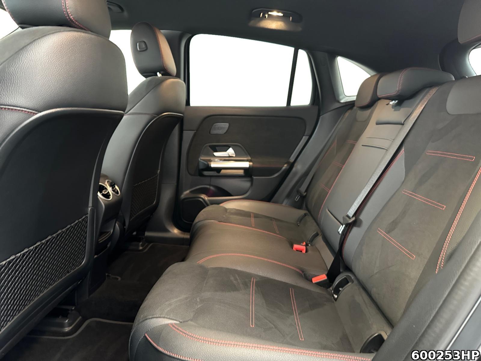 Fahrzeugabbildung Mercedes-Benz EQA AMG 360° Memory Distronic+ Adv. Sound