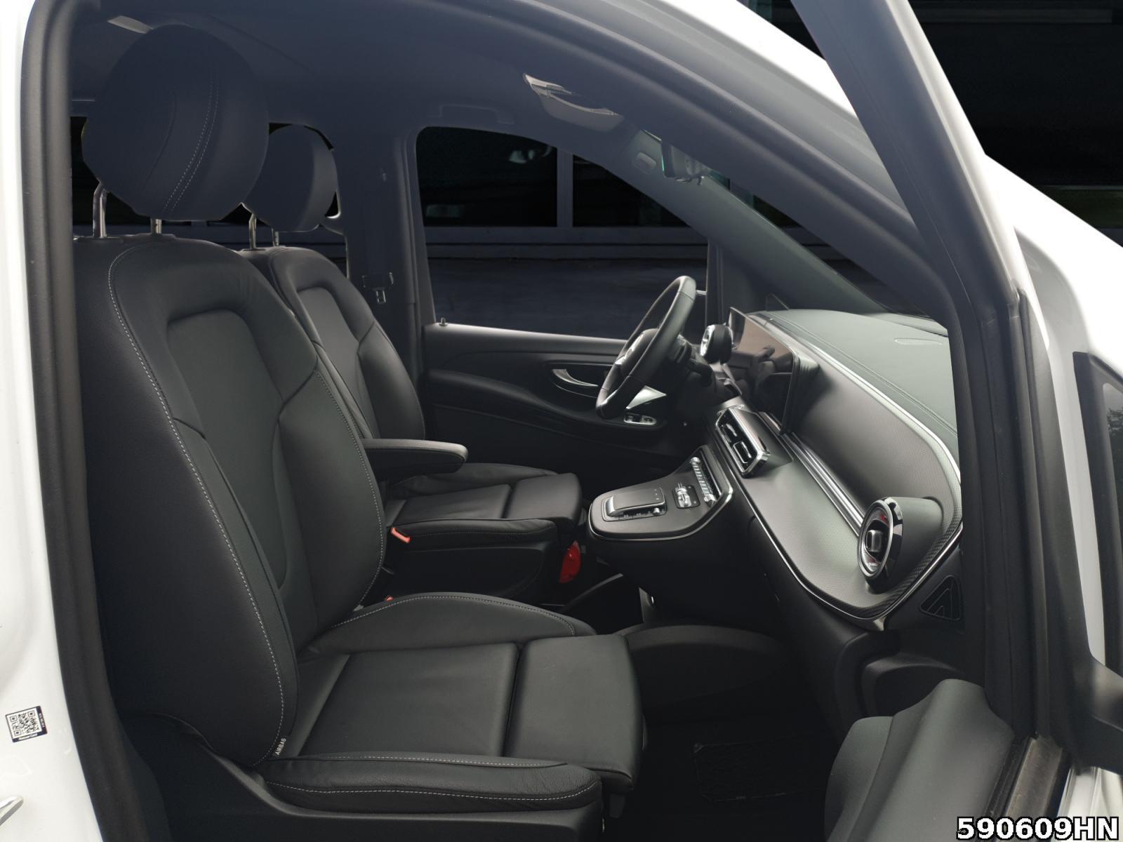 Fahrzeugabbildung Mercedes-Benz V 250 d AV/K Widescreen*Distro*AHK*Stand*Airmati