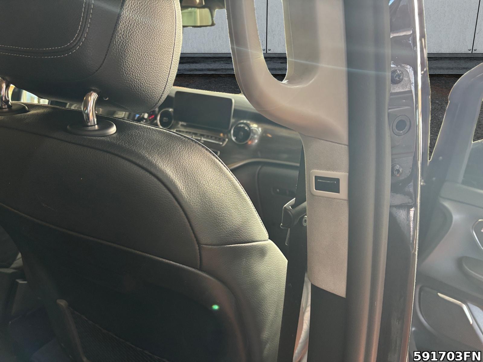 Fahrzeugabbildung Mercedes-Benz V-Klasse V 300 d AVANTGARDE EDITION Extralang