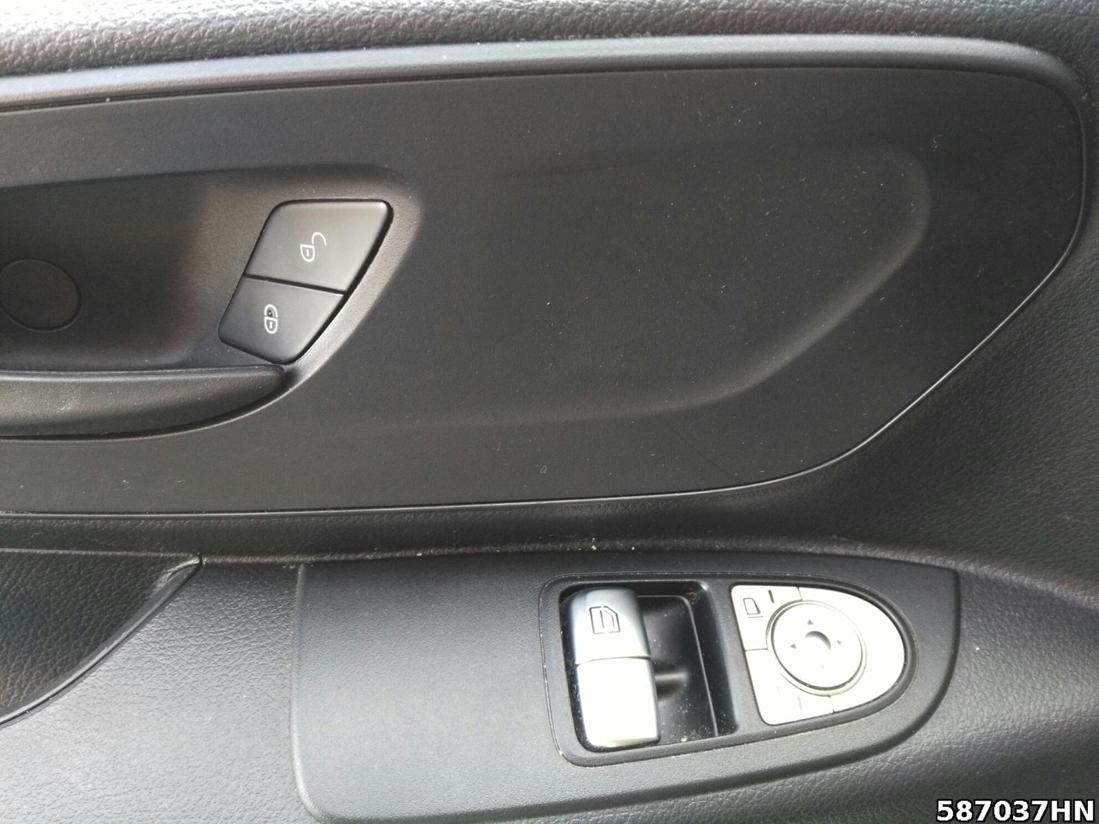 Fahrzeugabbildung Mercedes-Benz Vito 114 CDI 4x4 Mixto Kompakt 9-G*Standh*Tempo