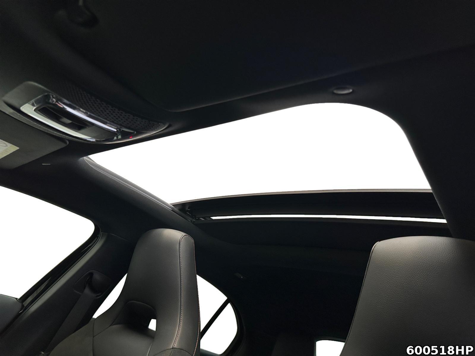 Fahrzeugabbildung Mercedes-Benz A 250 AMG Pano Night 360° Totw. CarPlay 18