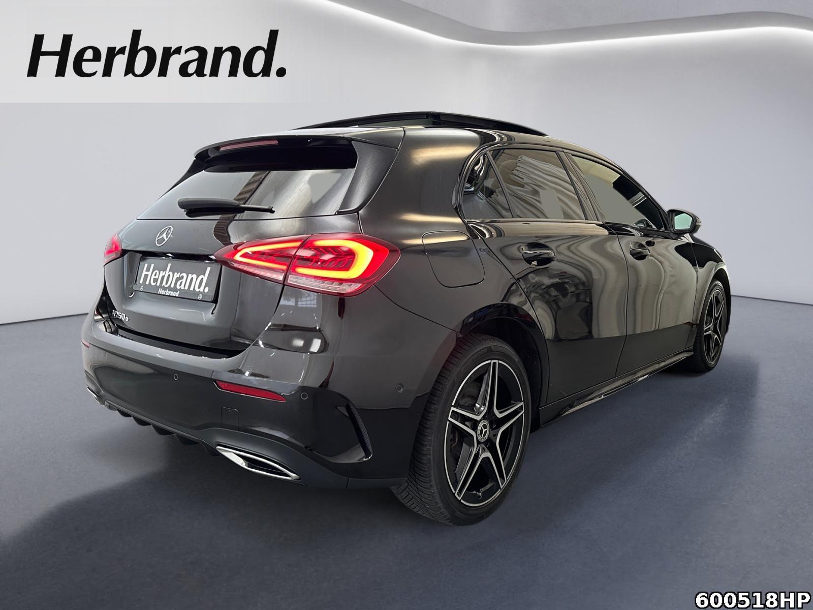 Fahrzeugabbildung Mercedes-Benz A 250 AMG Pano Night 360° Totw. CarPlay 18