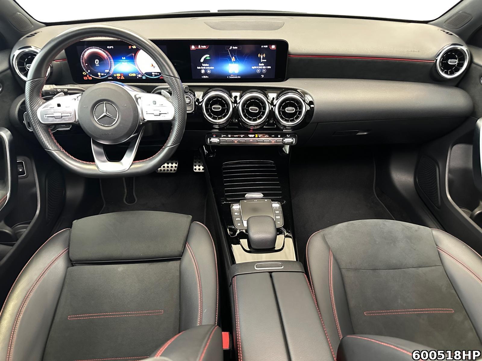 Fahrzeugabbildung Mercedes-Benz A 250 AMG Pano Night 360° Totw. CarPlay 18