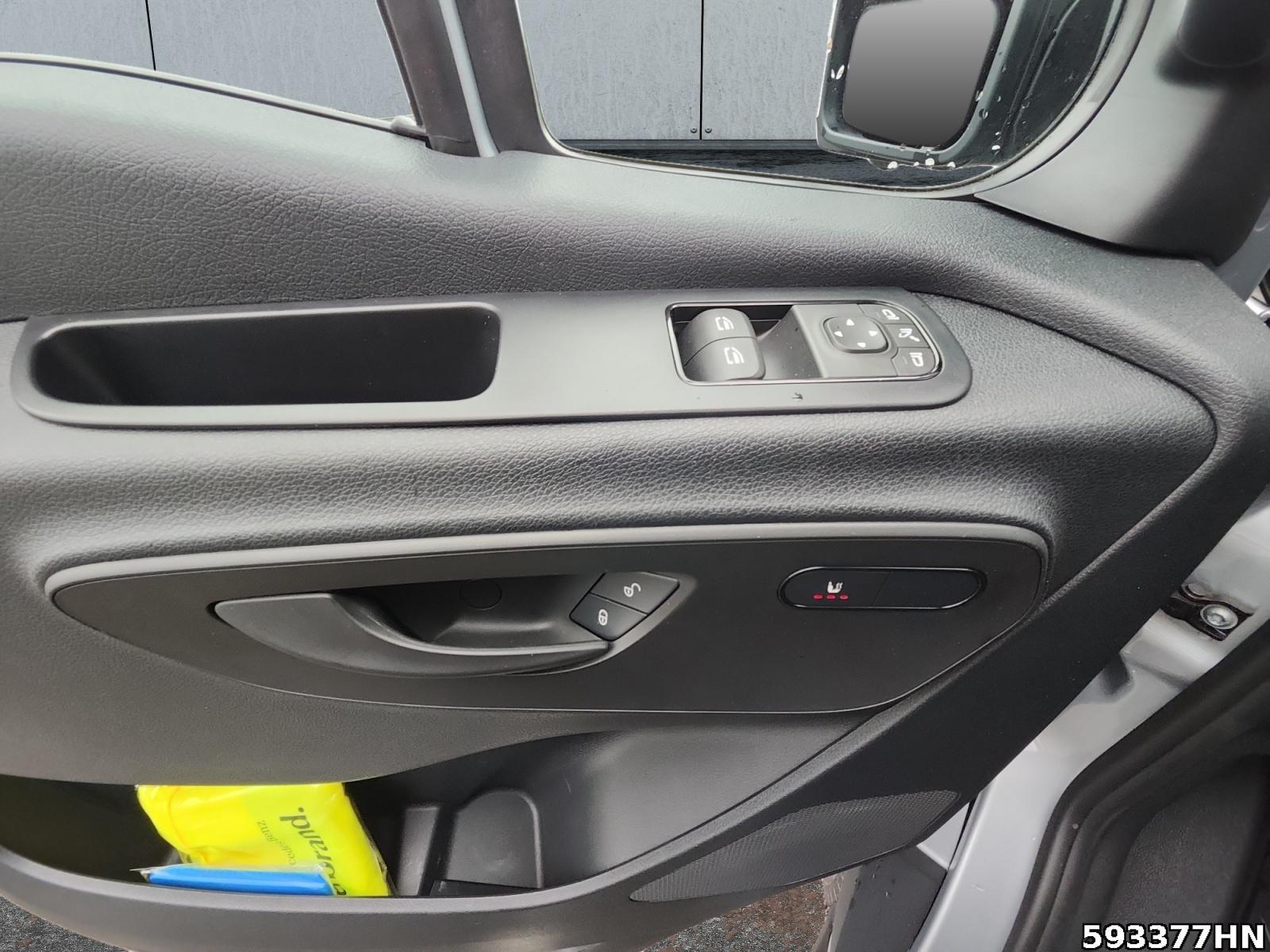 Fahrzeugabbildung Mercedes-Benz Sprinter 315 L2H2 SELECT *AHK+Tacho*LED*DISTRONI
