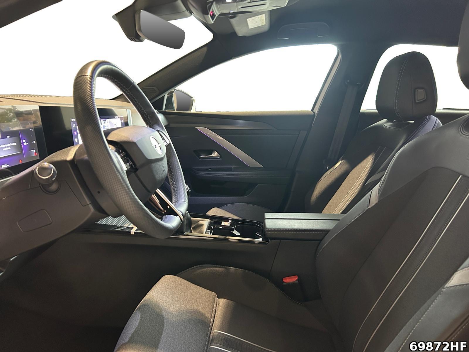 Fahrzeugabbildung Opel Astra 1.2 Turbo GS (EURO 6e)