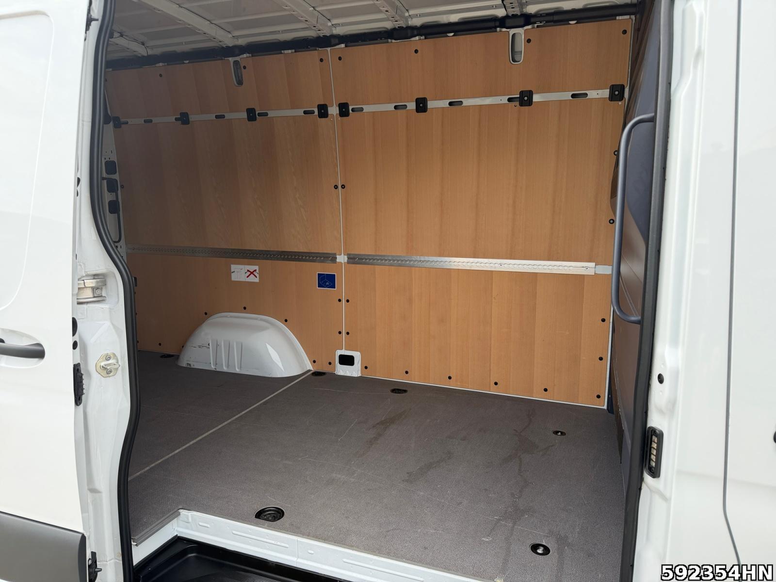 Fahrzeugabbildung Mercedes-Benz Sprinter 319 L2H2 *LED*AHK*AUTOMATIK*KAMERA*UVM