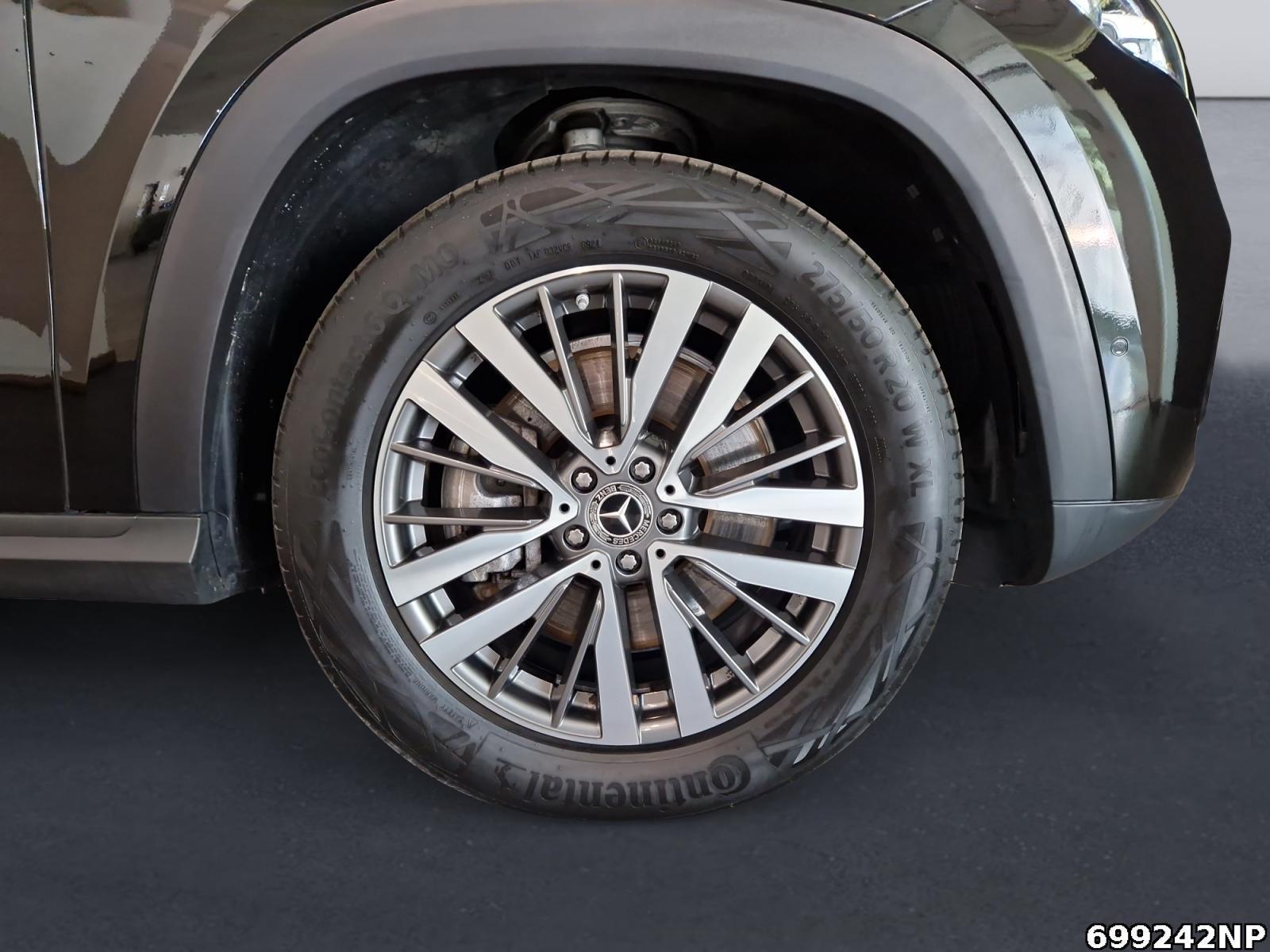 Fahrzeugabbildung Mercedes-Benz GLS 450 d 4M AHK Pano Memo 360° Distr Airmatic