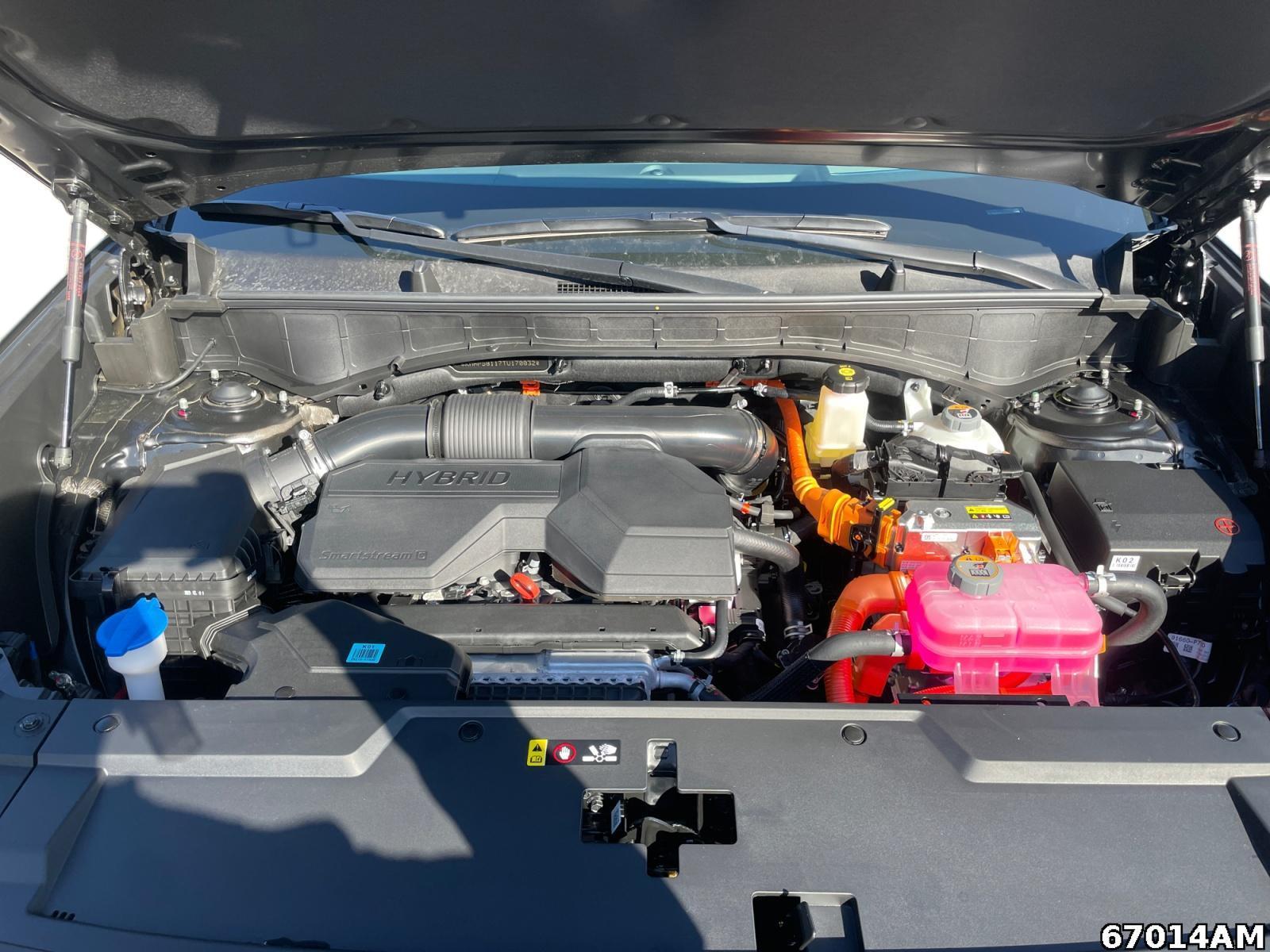 Fahrzeugabbildung Hyundai Santa Fe HEV Blackline