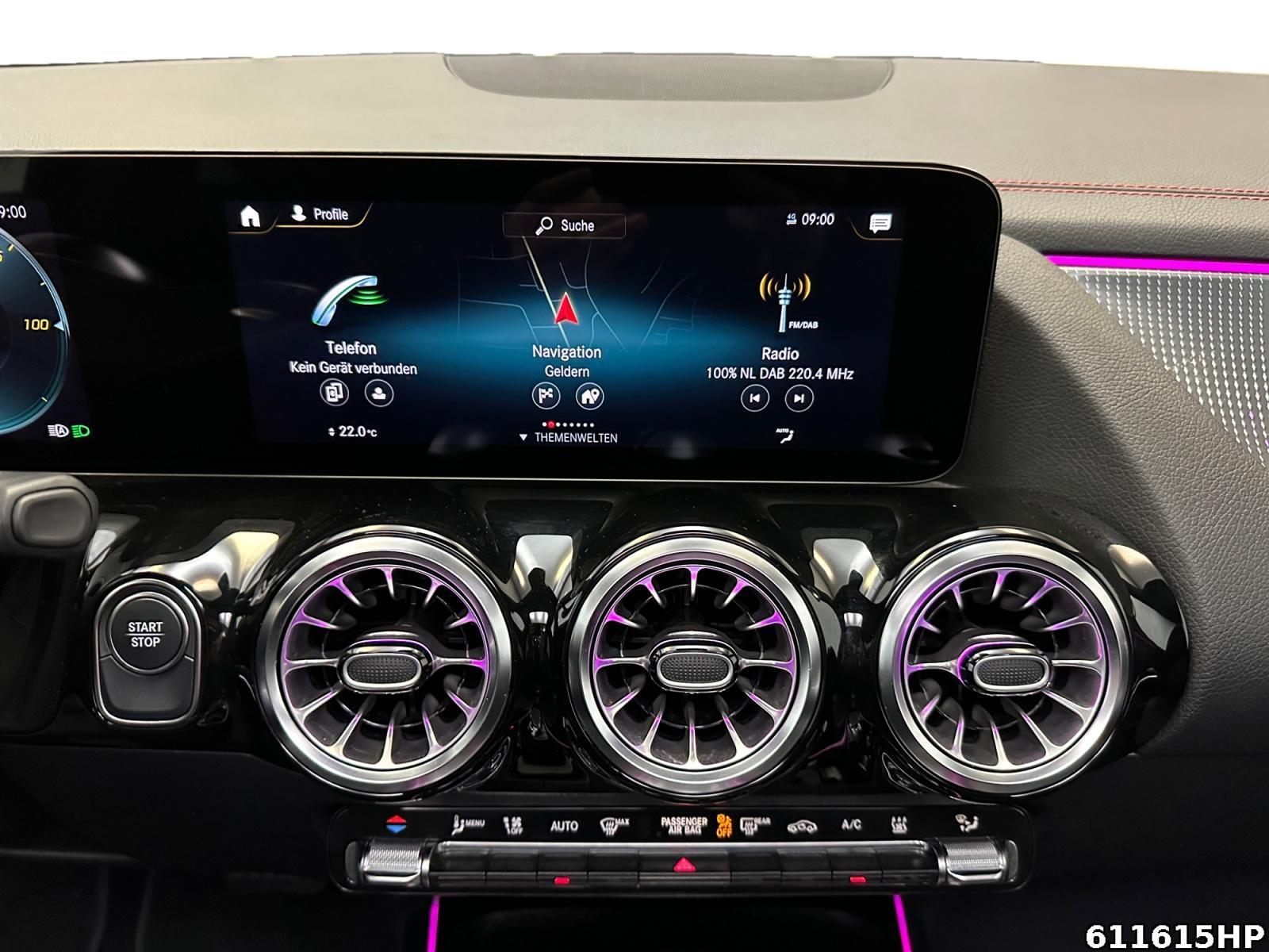 Fahrzeugabbildung Mercedes-Benz EQA AMG Night Pano 19
