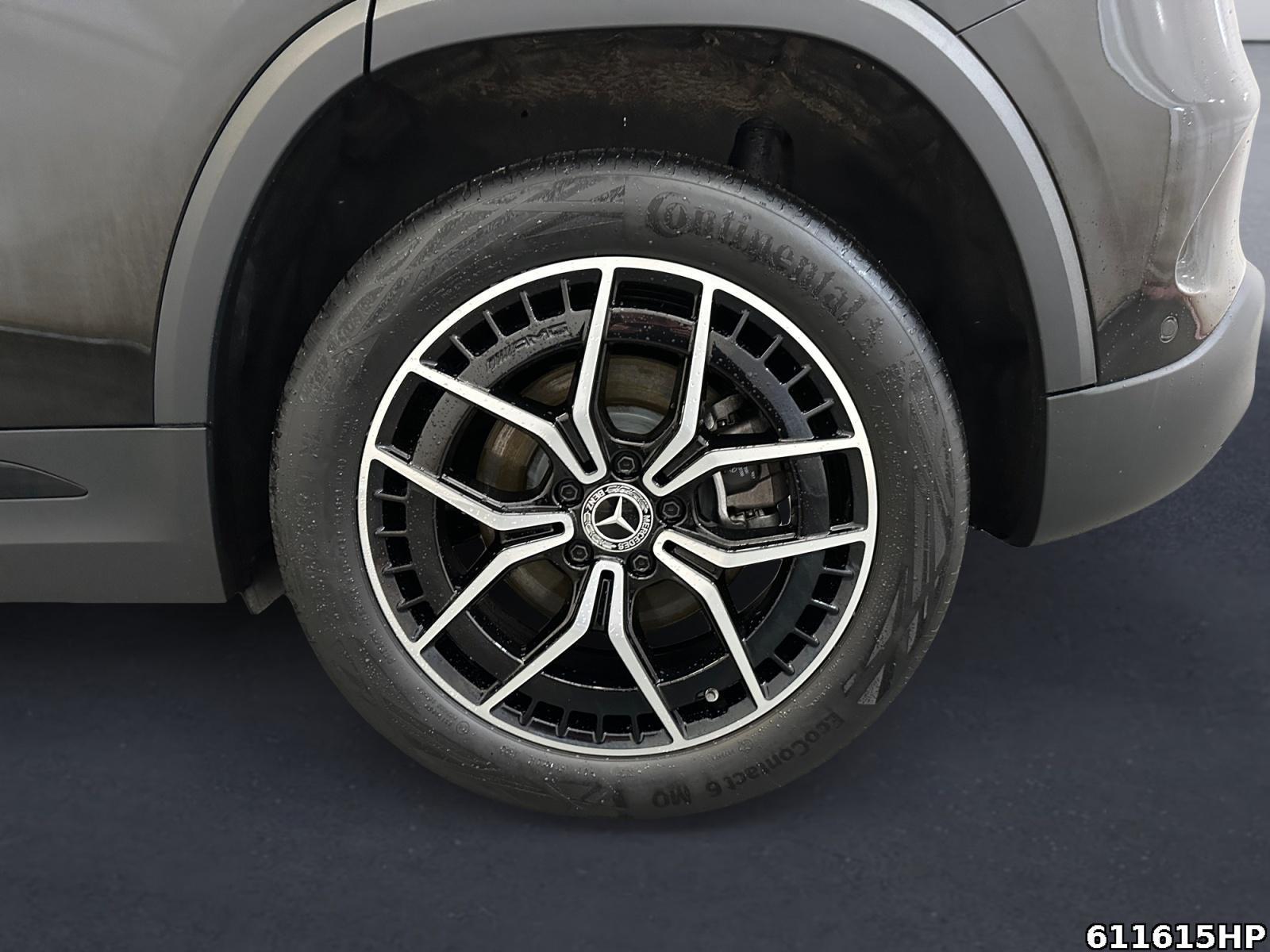Fahrzeugabbildung Mercedes-Benz EQA AMG Night Pano 19