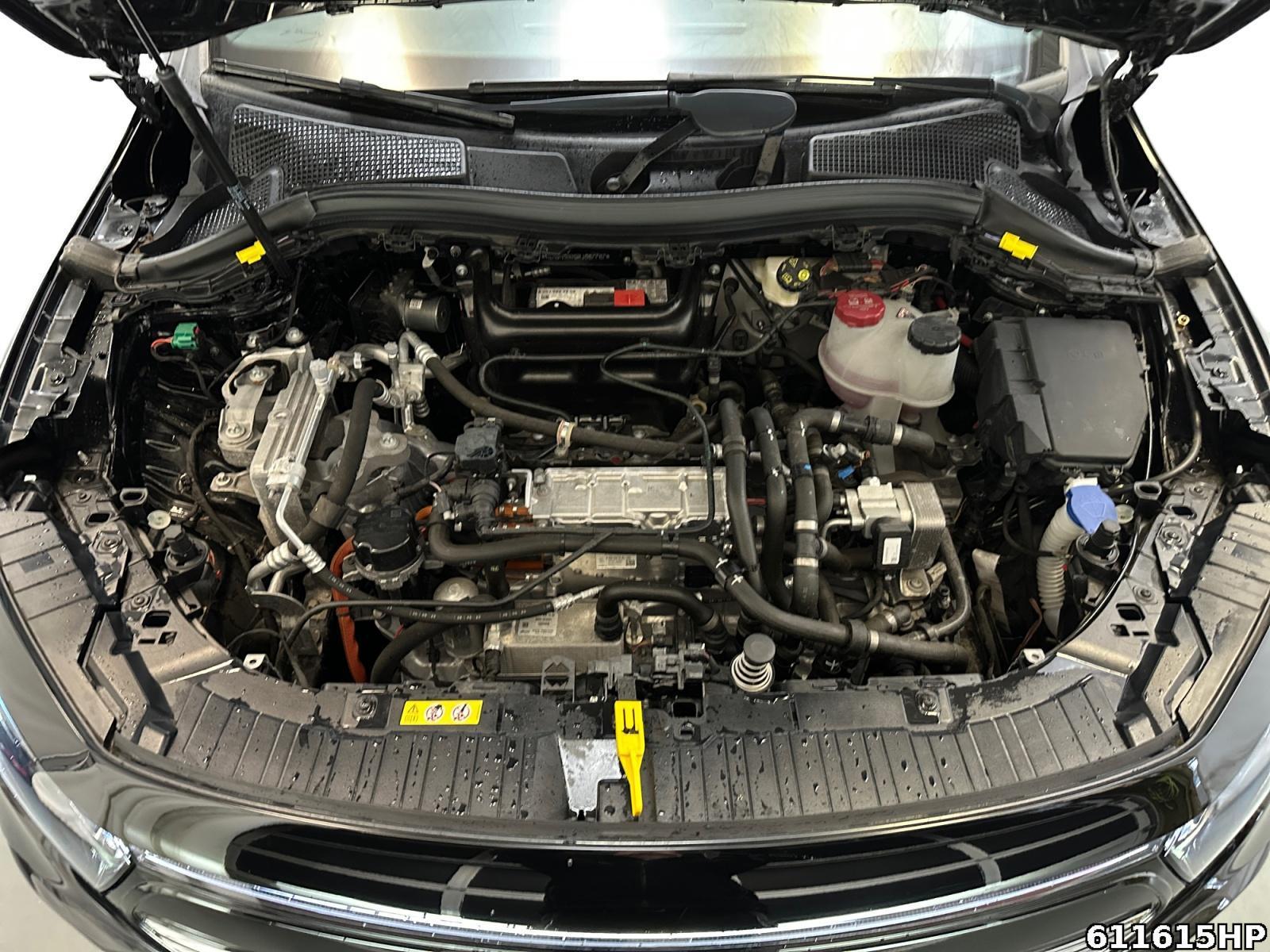 Fahrzeugabbildung Mercedes-Benz EQA AMG Night Pano 19