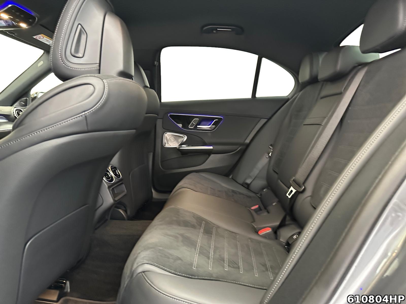 Fahrzeugabbildung Mercedes-Benz C 180 AMG Burmester Digital-Light 360° CarPlay