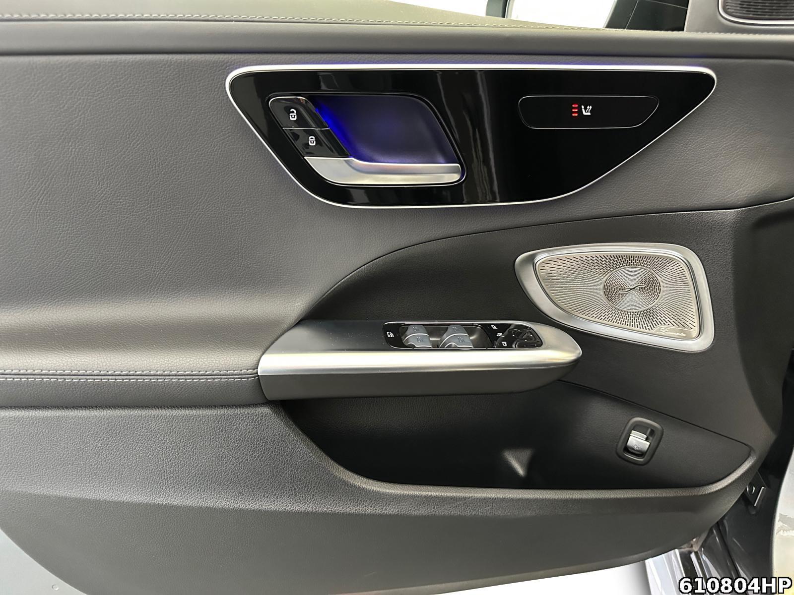 Fahrzeugabbildung Mercedes-Benz C 180 AMG Burmester Digital-Light 360° CarPlay