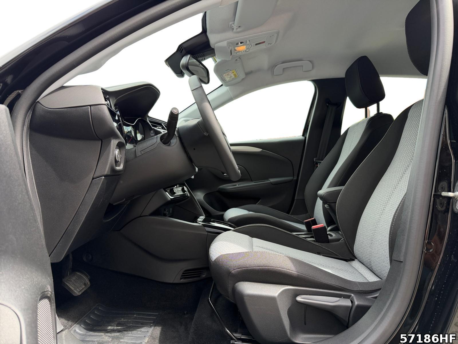 Fahrzeugabbildung Opel Corsa Edition* Verfügbar ab 11/26