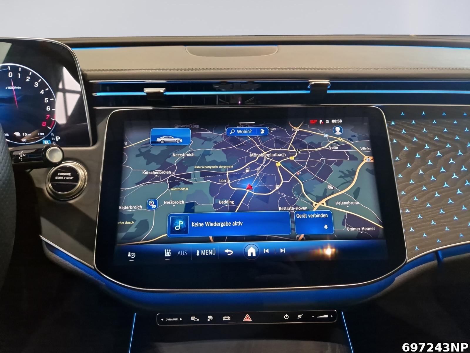 Fahrzeugabbildung Mercedes-Benz E 300 e AMG Night Pano Burm4D Distronic AHK