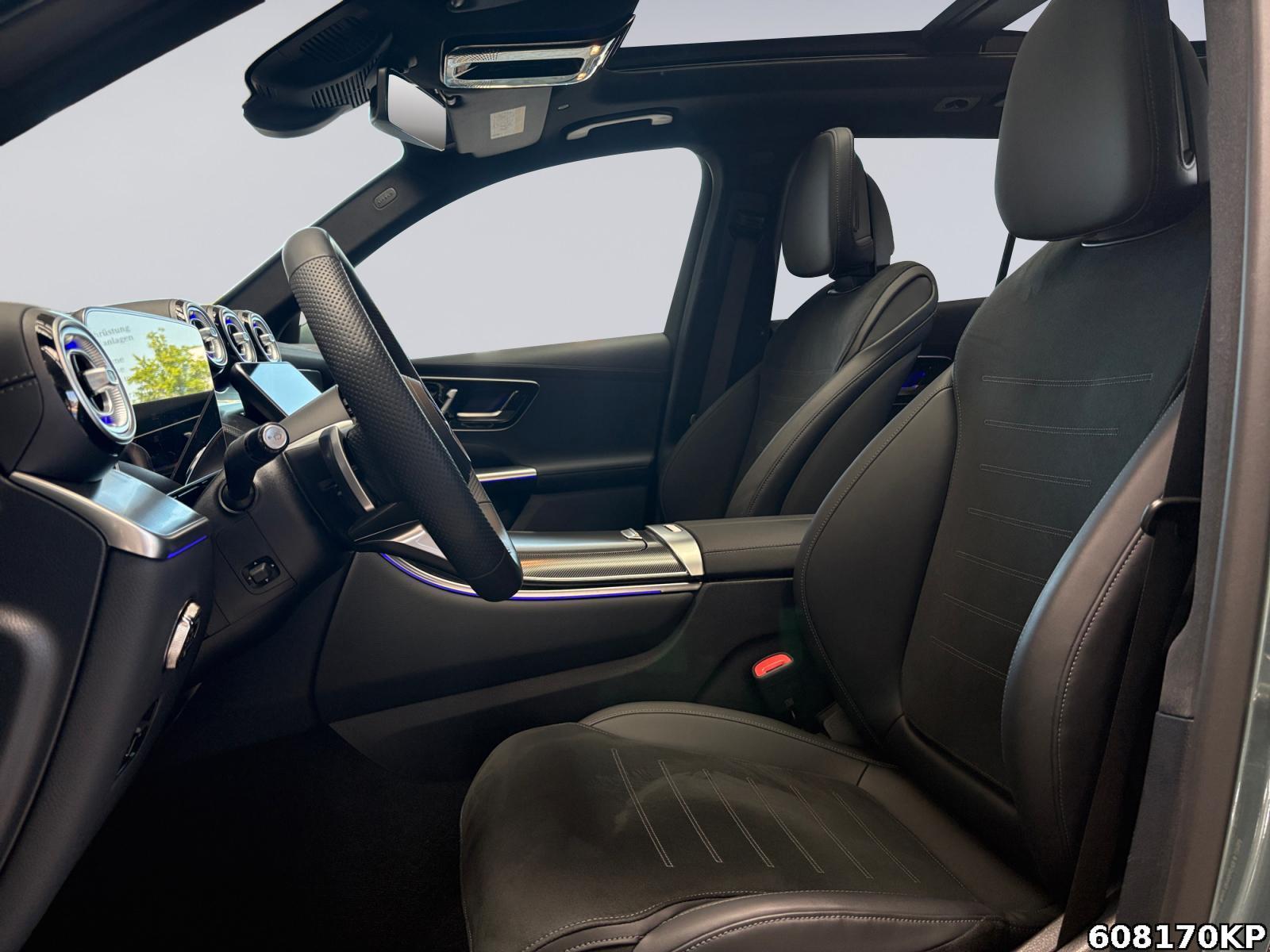 Fahrzeugabbildung Mercedes-Benz GLC 300 4M AMG AHK Pano 360° Memory Totw. 20