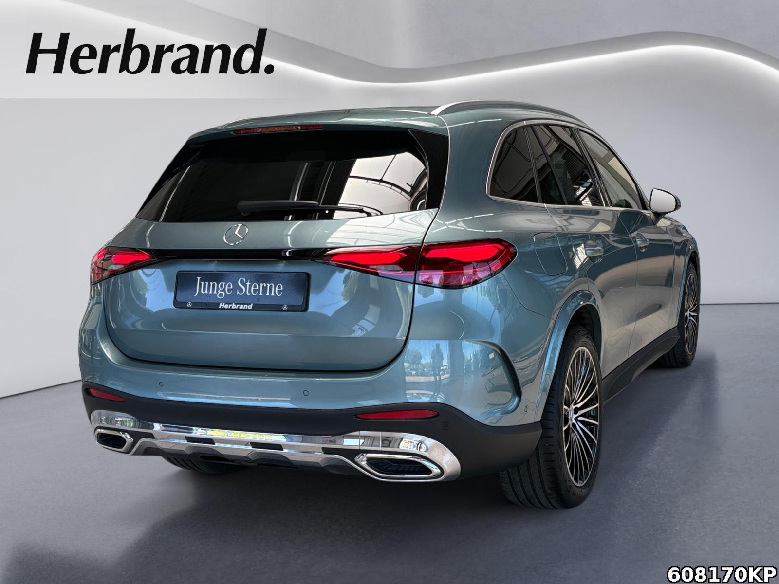 Fahrzeugabbildung Mercedes-Benz GLC 300 4M AMG AHK Pano 360° Memory Totw. 20