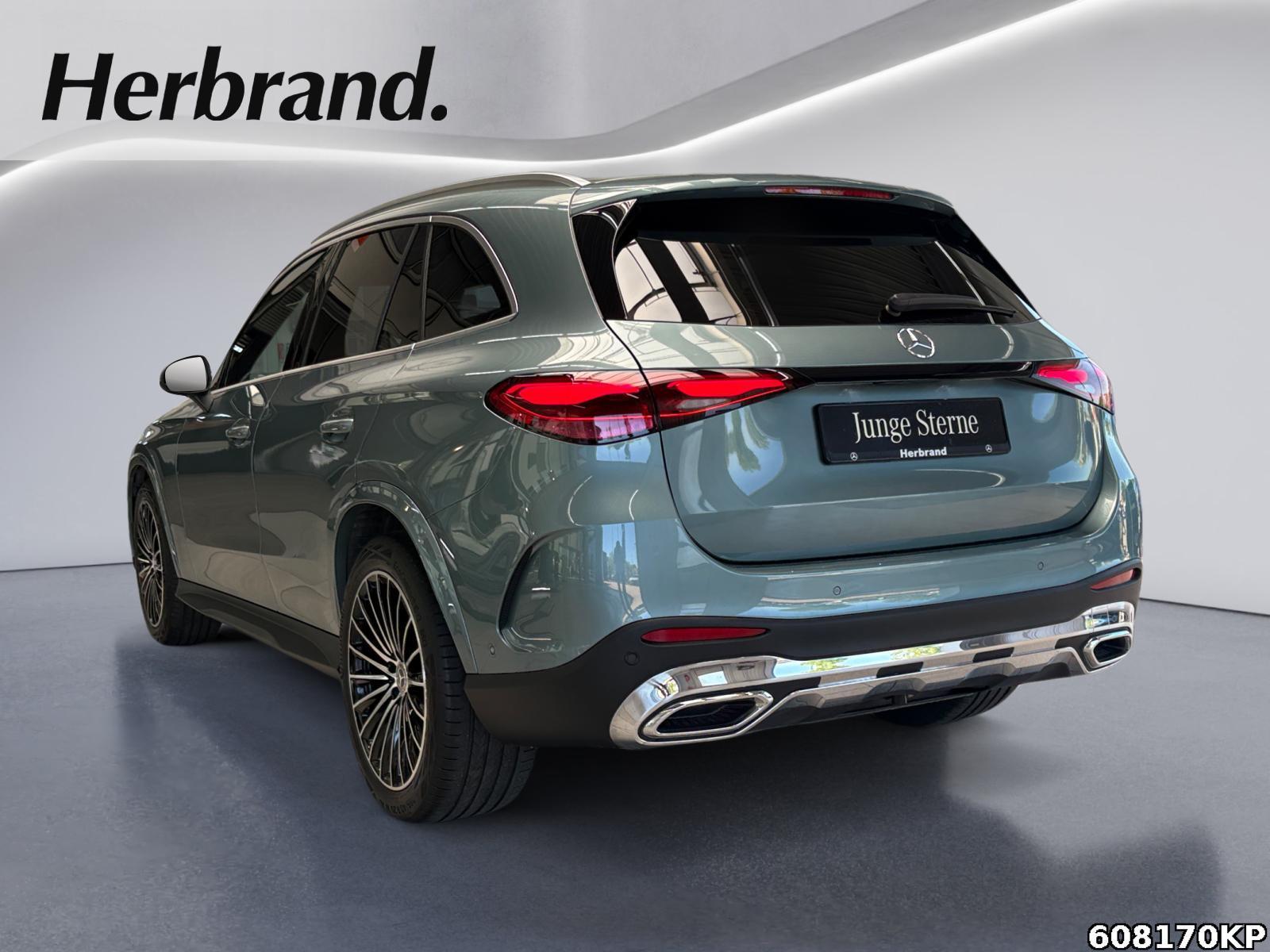 Fahrzeugabbildung Mercedes-Benz GLC 300 4M AMG AHK Pano 360° Memory Totw. 20