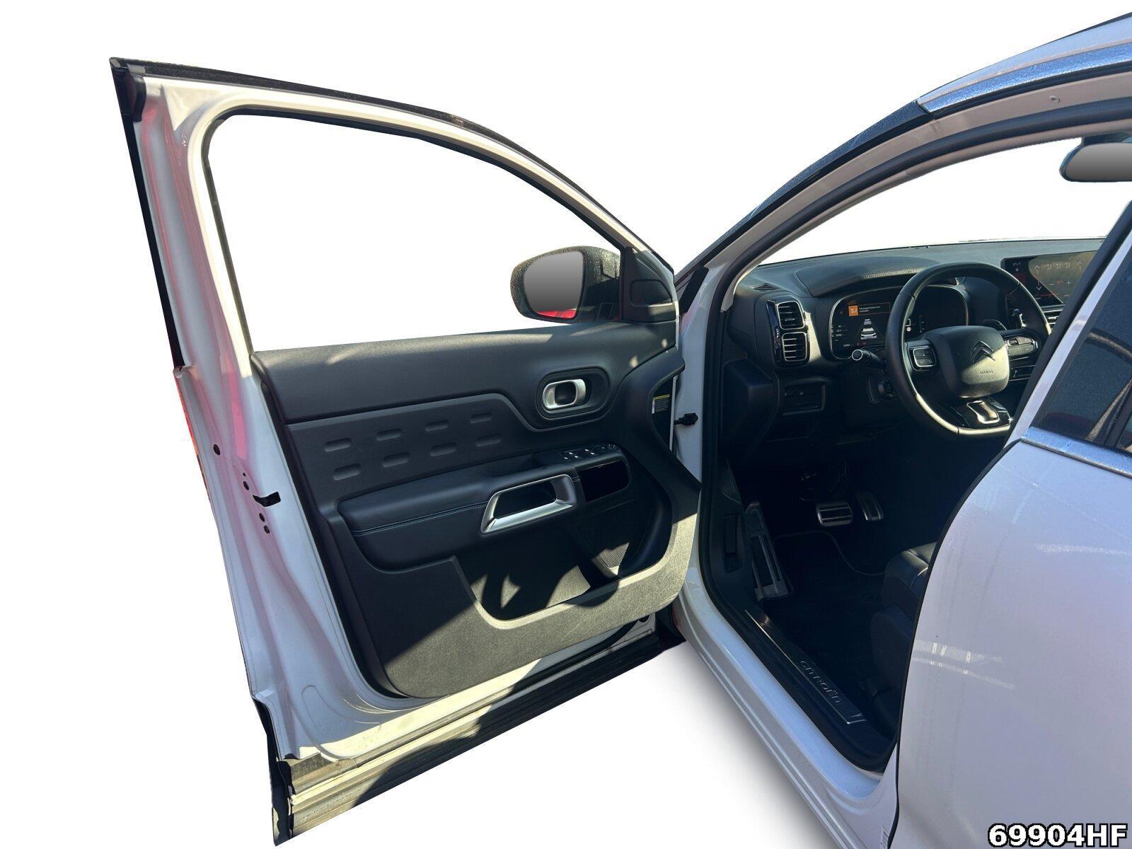 Fahrzeugabbildung Citroën C5 Aircross BlueHDi 130 S&S EAT8 Shine*