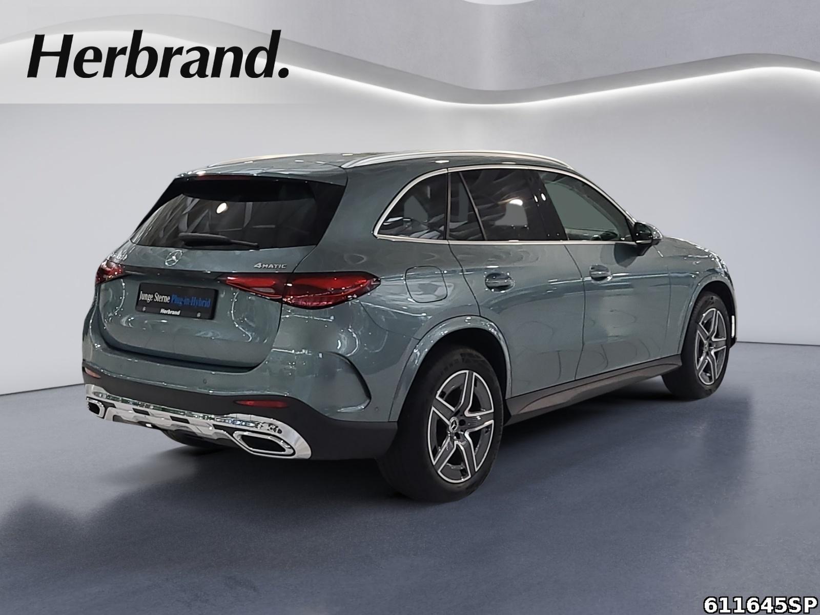 Fahrzeugabbildung Mercedes-Benz GLC 300 e 4M AMG Pano AHK 360° MemoryLenkradhzg