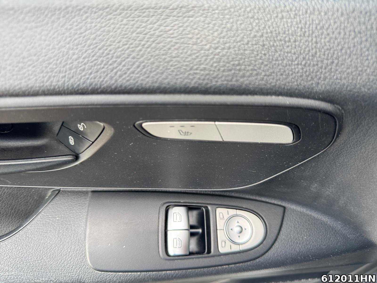 Fahrzeugabbildung Mercedes-Benz Vito 114 CDI Tourer *XL* *Automatik*9-Sitzer*