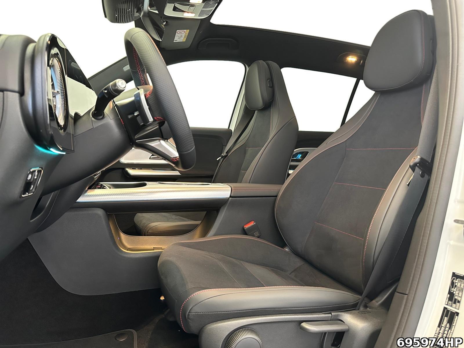 Fahrzeugabbildung Mercedes-Benz GLB 250 +AMG+KEYLESS+MULTIBEAM+DISTRONIC++
