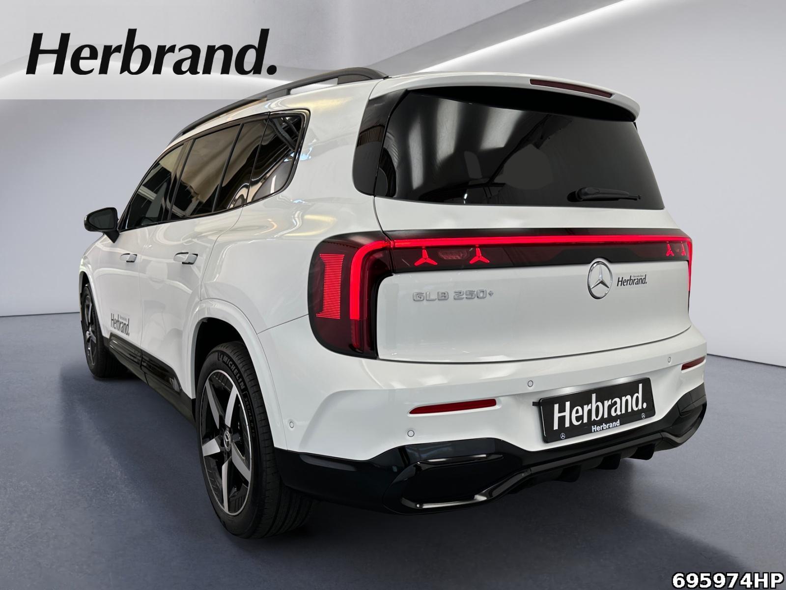 Fahrzeugabbildung Mercedes-Benz GLB 250 +AMG+KEYLESS+MULTIBEAM+DISTRONIC++