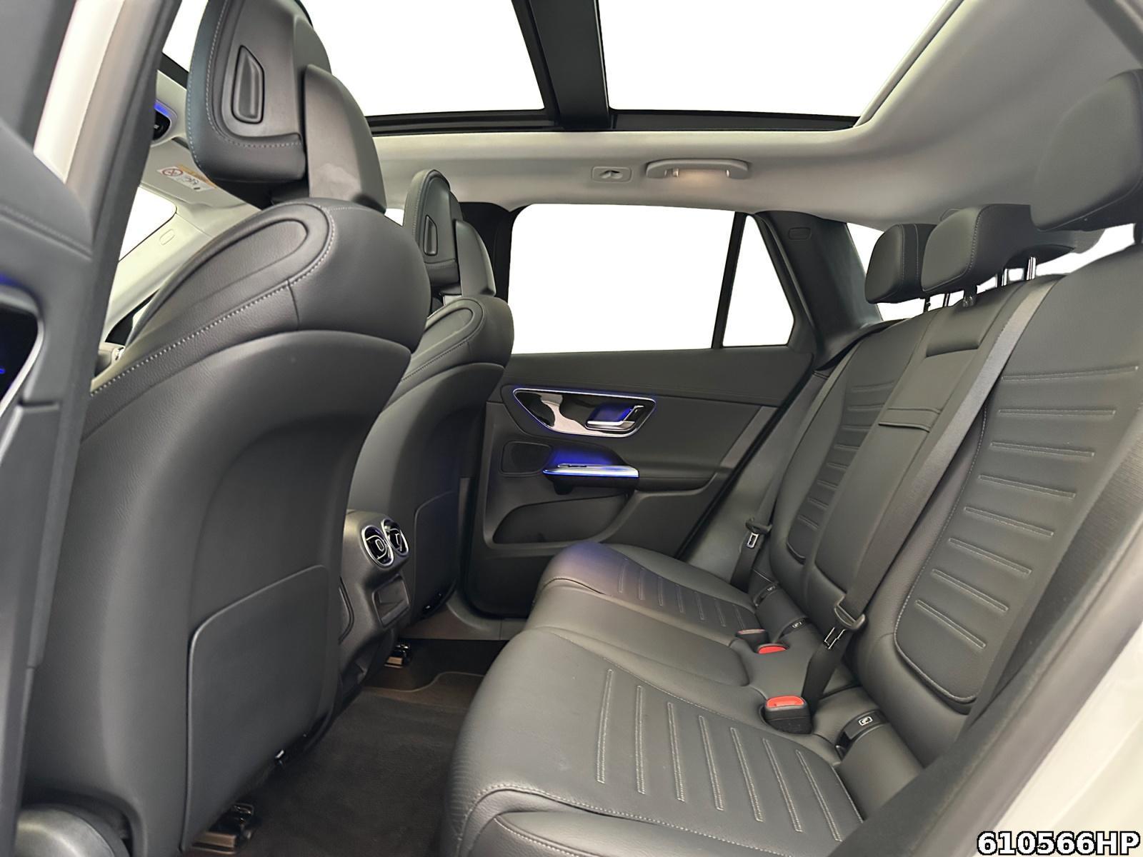 Fahrzeugabbildung Mercedes-Benz GLC 450 d 4M AMG Line Pano Night 360 Kamera AHK