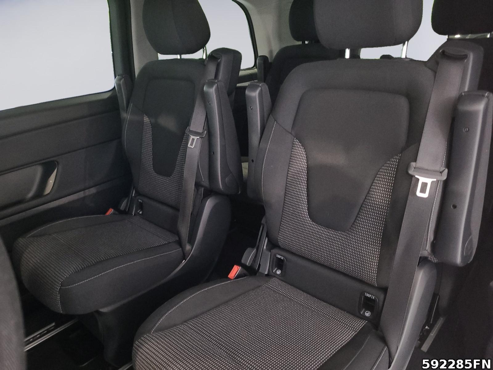 Fahrzeugabbildung Mercedes-Benz V 220 d STYLE Kompakt**Distronic*LED*360°Kame