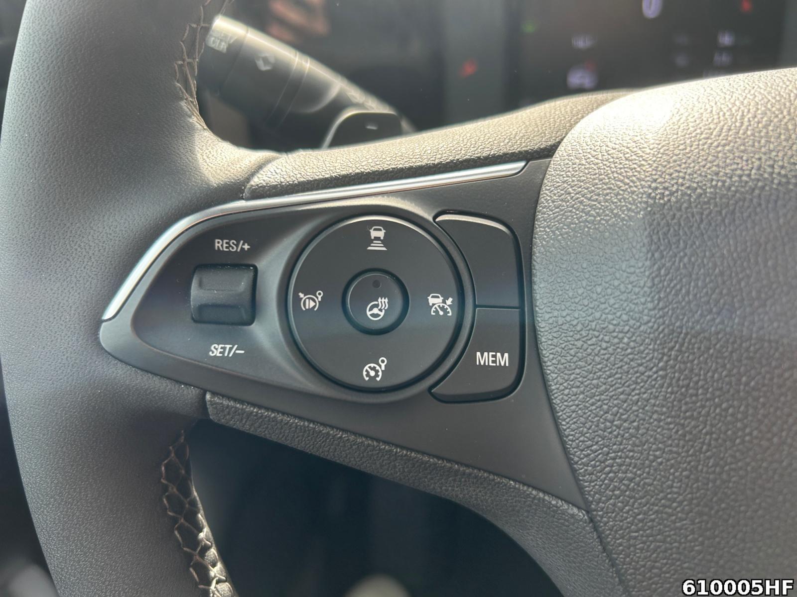 Fahrzeugabbildung Opel Mokka Elegance 1.2 Direct Injection Turbo 96kW