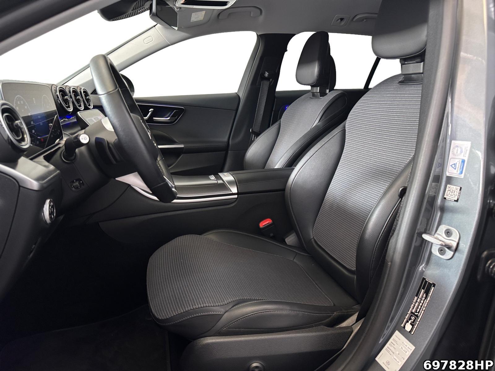 Fahrzeugabbildung Mercedes-Benz C 300 d T Avantgarde Night AHK DigitalLight 360