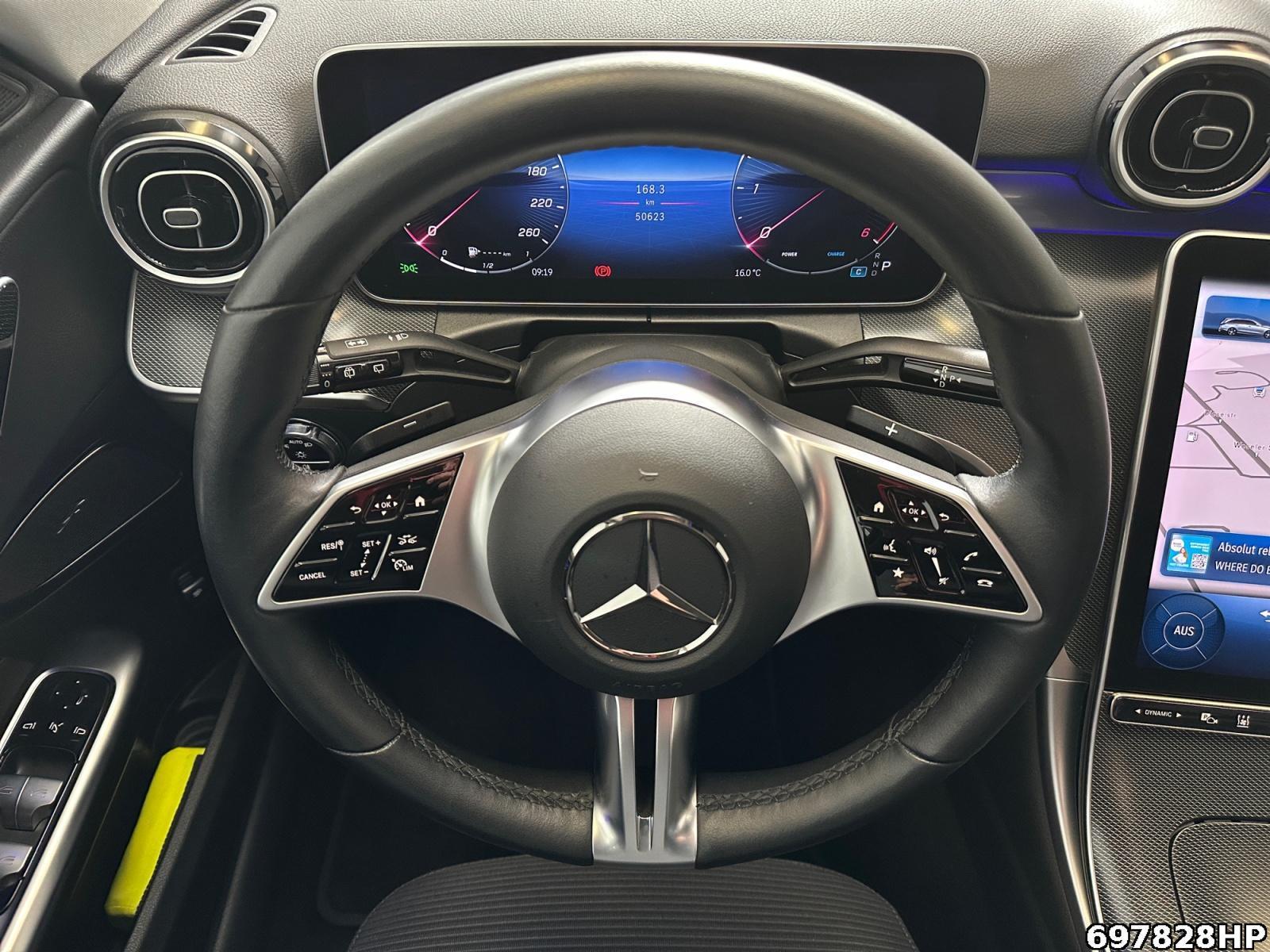 Fahrzeugabbildung Mercedes-Benz C 300 d T Avantgarde Night AHK DigitalLight 360
