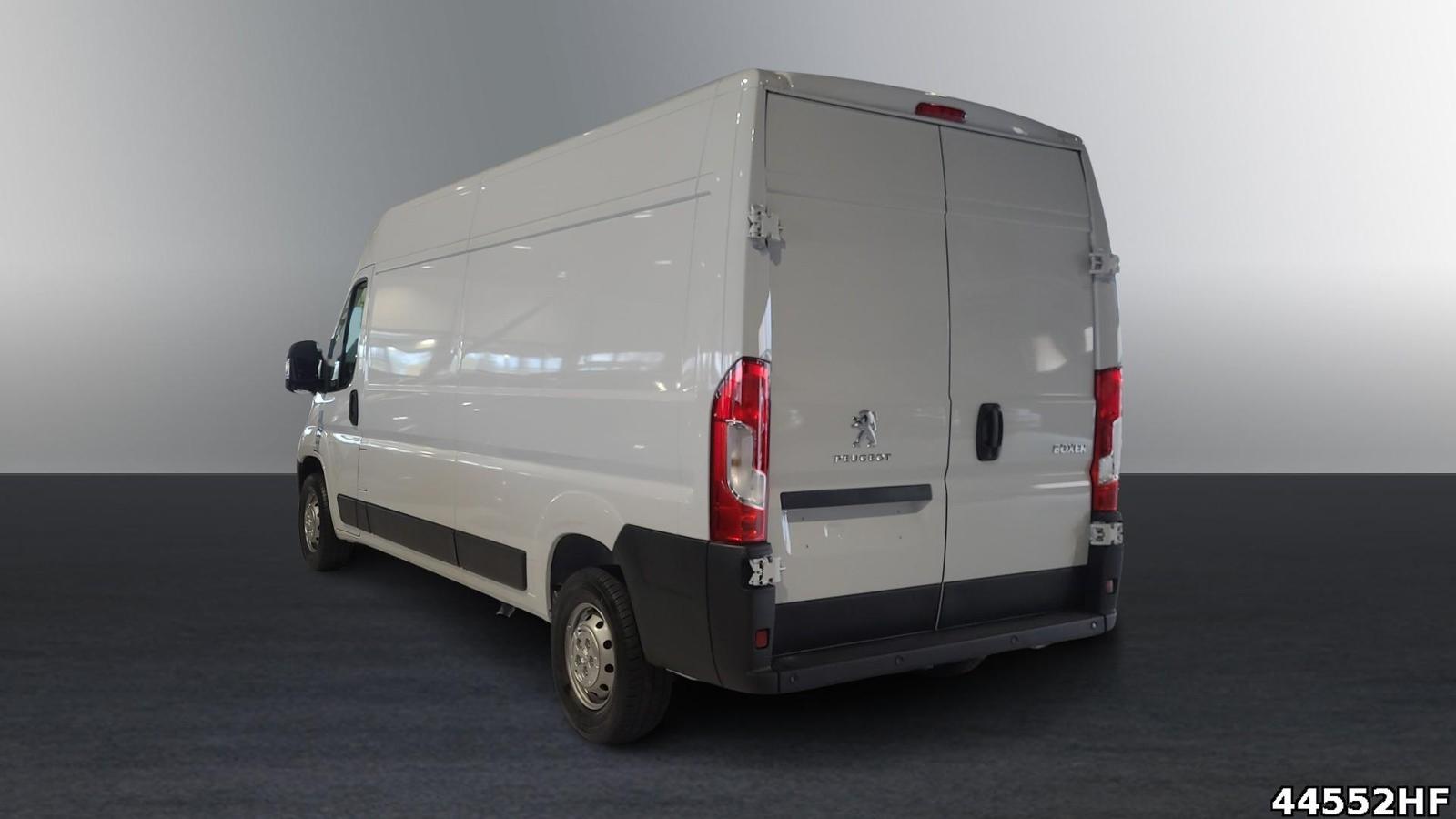 Fahrzeugabbildung Peugeot Boxer Kasten 335 L3H2 140 PS BlueHDi MT