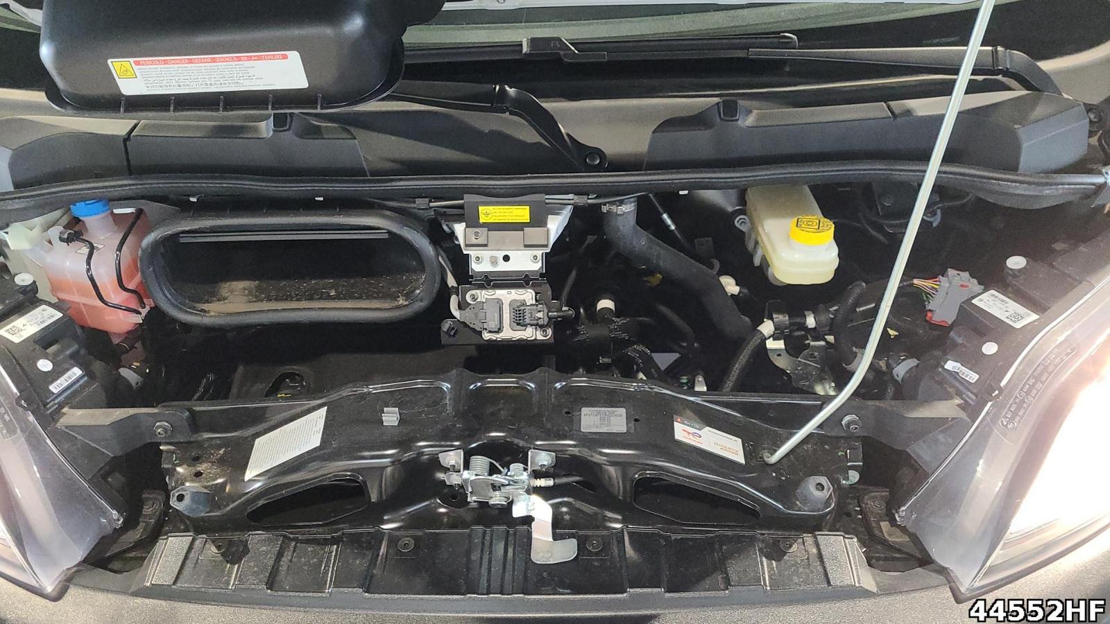 Fahrzeugabbildung Peugeot Boxer Kasten 335 L3H2 140 PS BlueHDi MT