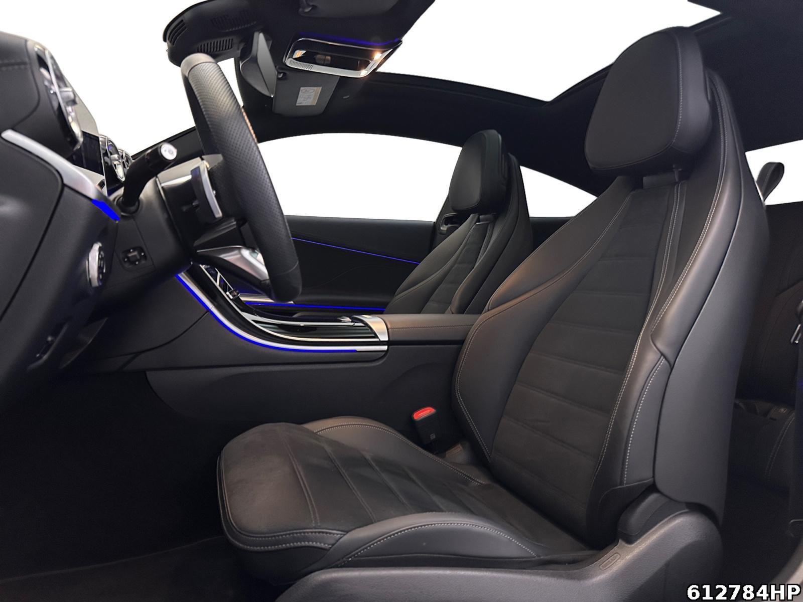 Fahrzeugabbildung Mercedes-Benz CLE 300 e AMG Pano Night Keyless Digital-Light