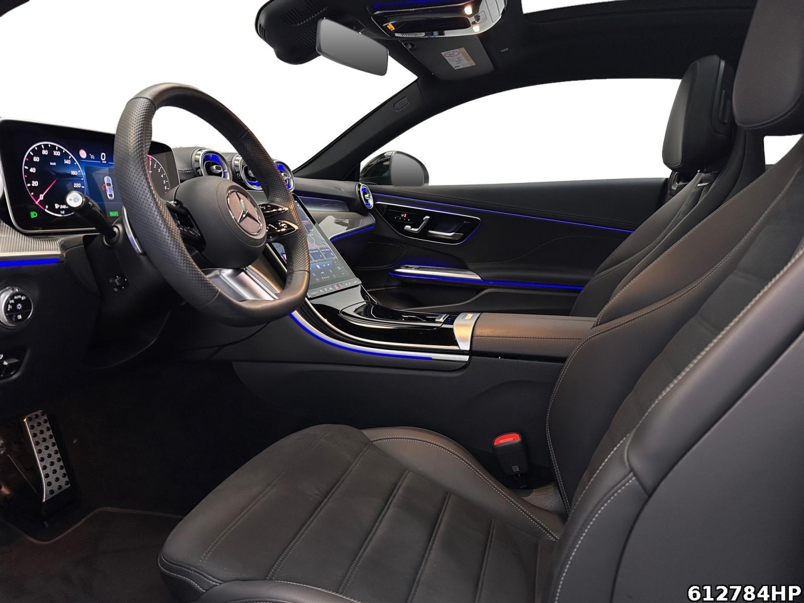 Fahrzeugabbildung Mercedes-Benz CLE 300 e AMG Pano Night Keyless Digital-Light