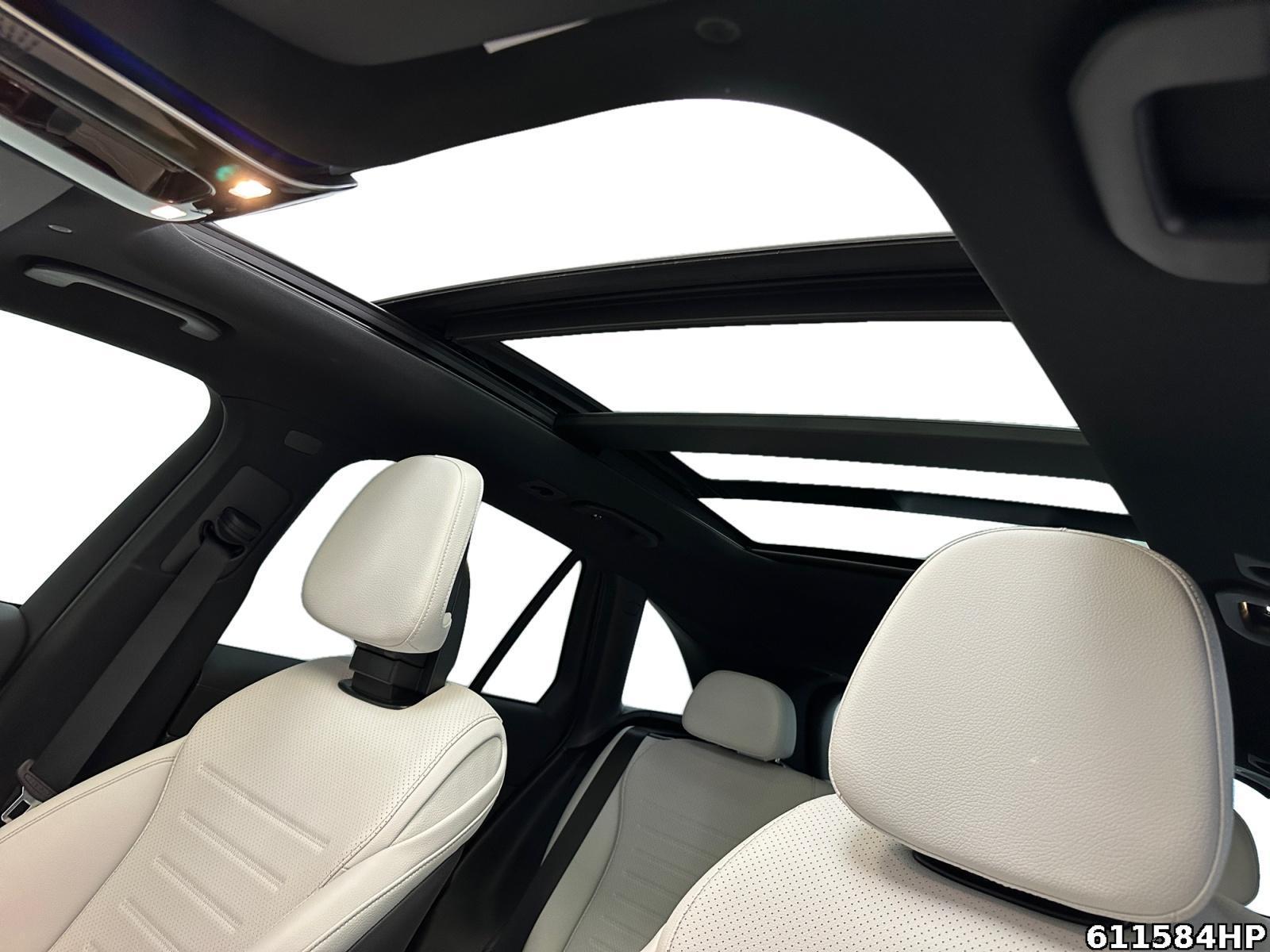 Fahrzeugabbildung Mercedes-Benz GLC 300 de 4M AMG Pano AHK Distronic Burmester