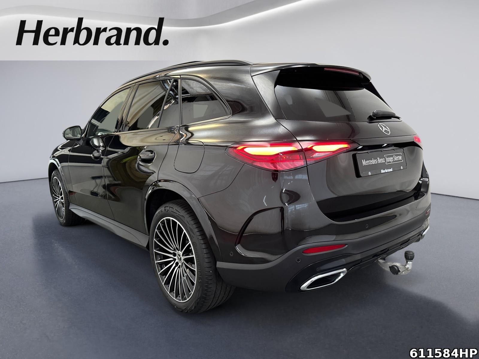 Fahrzeugabbildung Mercedes-Benz GLC 300 de 4M AMG Pano AHK Distronic Burmester