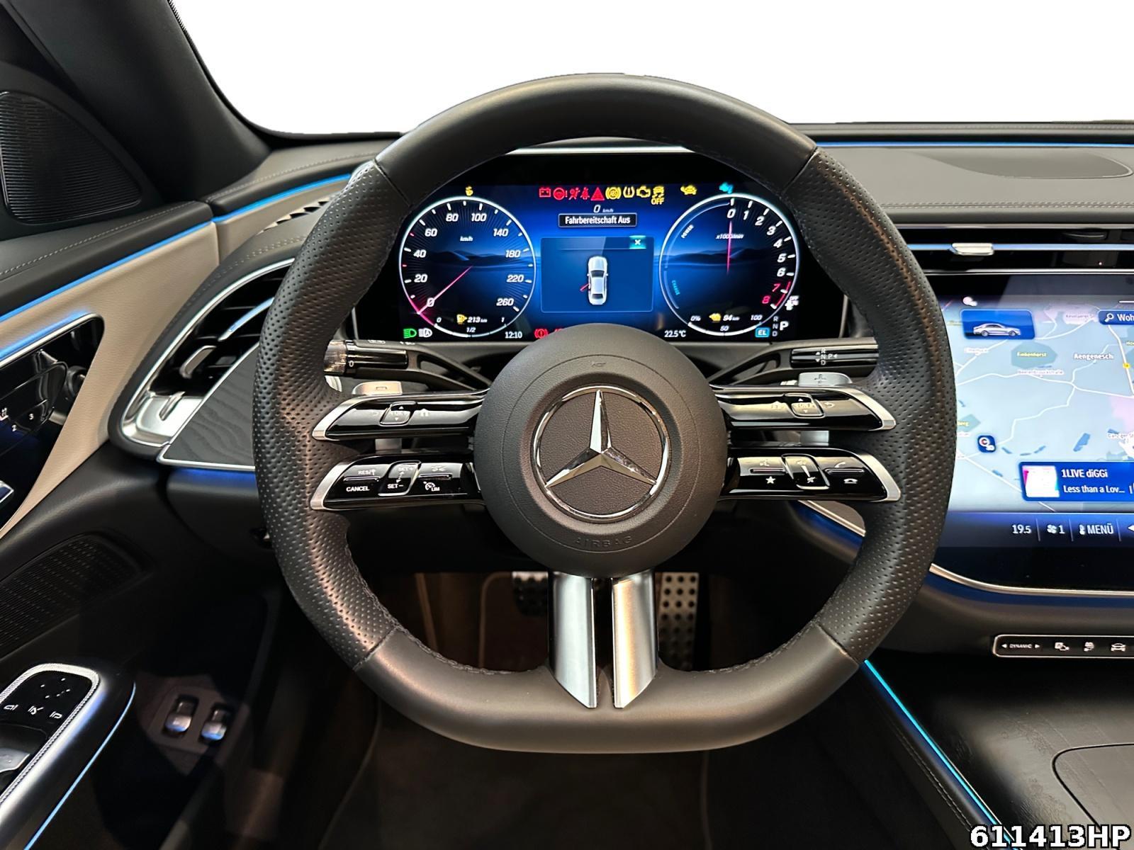 Fahrzeugabbildung Mercedes-Benz E 300 e AMG Digital-Light Pano Head-up 360° Totw