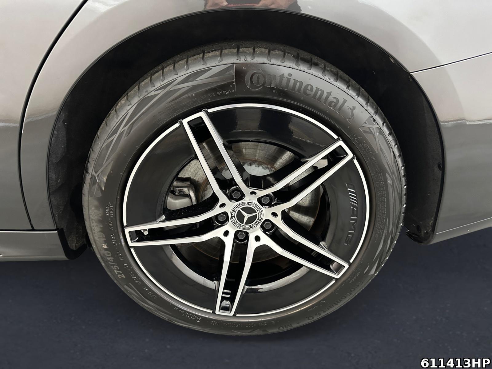 Fahrzeugabbildung Mercedes-Benz E 300 e AMG Digital-Light Pano Head-up 360° Totw