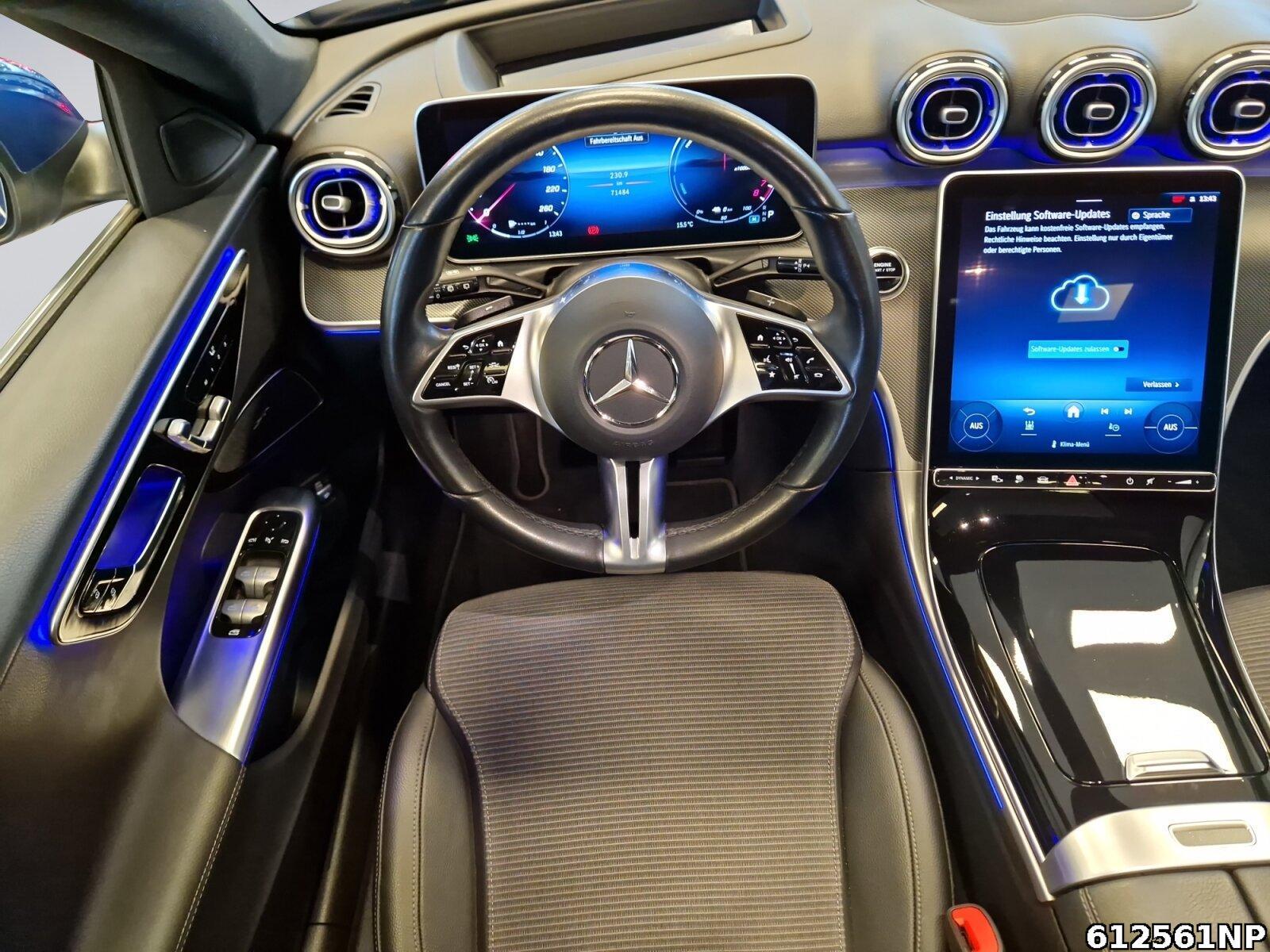 Fahrzeugabbildung Mercedes-Benz C 300 e T Avantgarde AHK Pano Head-UP Distronic+
