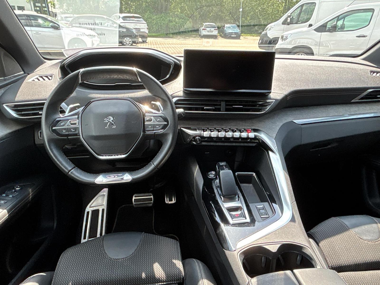 Fahrzeugabbildung Peugeot 3008 1.6 Hybrid 225 (Plug-In), GT