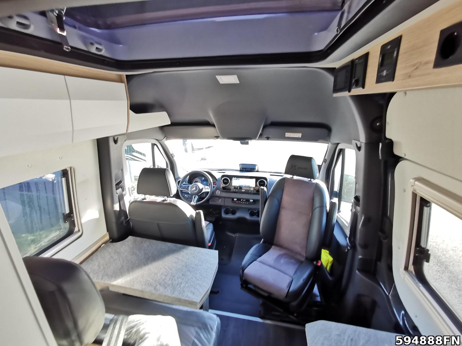 Fahrzeugabbildung Frankia Yucon 6.0 6.0 BD K-Peak 4x4 Aufstelldach